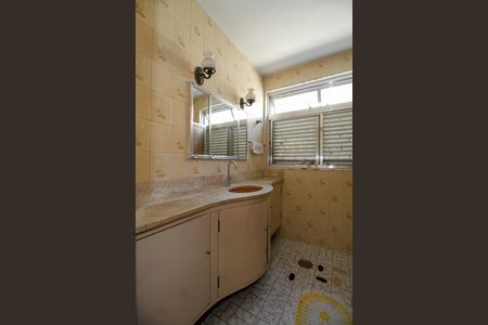 Apartamento à venda com 128m², 3 quartos e 1 vagaBanheiro Social 2