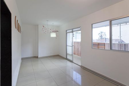 Apartamento à venda com 3 quartos, 83m² em Paquetá, Belo Horizonte