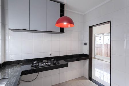 Apartamento à venda com 83m², 3 quartos e 2 vagas Apartamento à venda com 83m², 3 quartos e 2 vagasCozinha