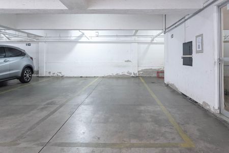 Garagem de apartamento à venda com 3 quartos, 83m² em Paquetá, Belo Horizonte