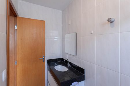 Banheiro da suíte  de apartamento à venda com 3 quartos, 83m² em Paquetá, Belo Horizonte