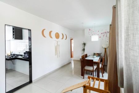 Sala de apartamento à venda com 3 quartos, 83m² em Paquetá, Belo Horizonte
