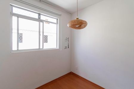 Apartamento à venda com 83m², 3 quartos e 2 vagas Apartamento à venda com 83m², 3 quartos e 2 vagasQuarto 2