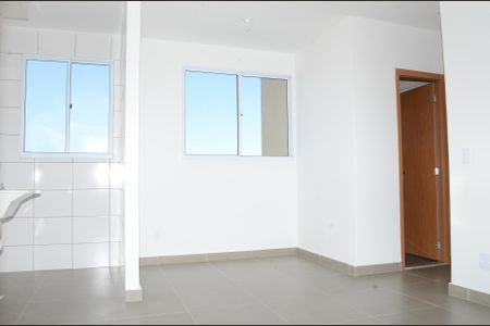 Apartamento para alugar com 41m², 2 quartos e 1 vagaSala/Cozinha