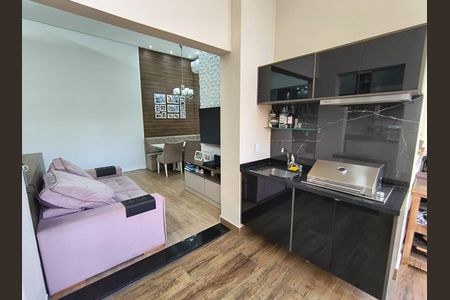 Cozinha de apartamento à venda com 2 quartos, 94m² em Vila Curuçá, Santo André