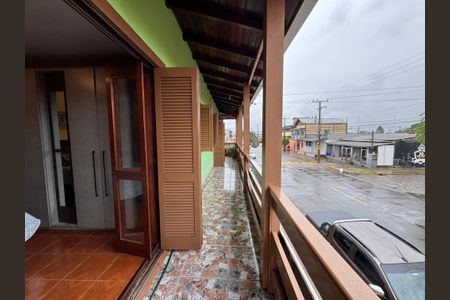 Casa à venda com 286m², 3 quartos e 1 vaga Casa à venda com 286m², 3 quartos e 1 vagaVaranda do Quarto 2