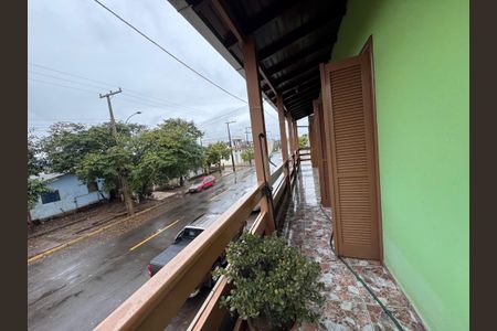 Casa à venda com 286m², 3 quartos e 1 vaga Casa à venda com 286m², 3 quartos e 1 vagaVaranda da Sala