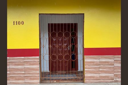 Casa à venda com 286m², 3 quartos e 1 vaga Casa à venda com 286m², 3 quartos e 1 vagaFachada