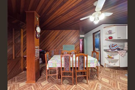 Casa à venda com 286m², 3 quartos e 1 vaga Casa à venda com 286m², 3 quartos e 1 vagaCozinha