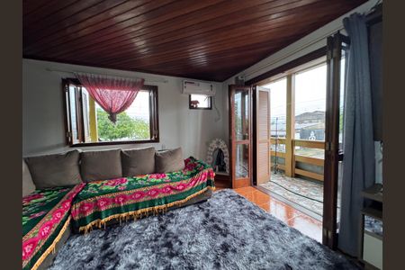 Casa à venda com 286m², 3 quartos e 1 vaga Casa à venda com 286m², 3 quartos e 1 vagaSala