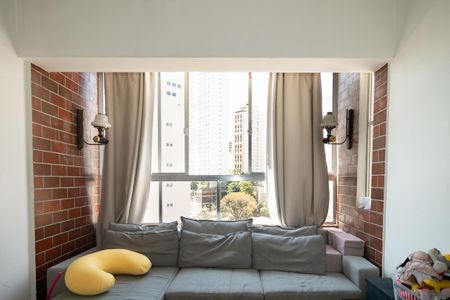 Apartamento à venda com 72m², 2 quartos e 1 vagaSala