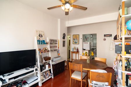 Sala de apartamento à venda com 2 quartos, 72m² em Bela Vista, São Paulo