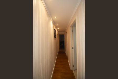 Apartamento à venda com 66m², 2 quartos e 1 vaga Apartamento à venda com 66m², 2 quartos e 1 vagaCorredor