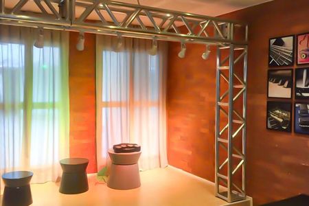 Apartamento à venda com 155m², 4 quartos e sem vagaÁrea comum