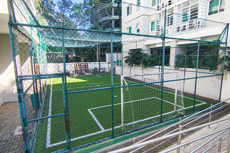 Apartamento à venda com 155m², 4 quartos e sem vagaÁrea comum