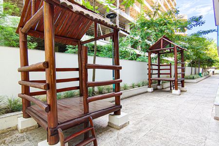 Apartamento à venda com 155m², 4 quartos e sem vagaÁrea comum