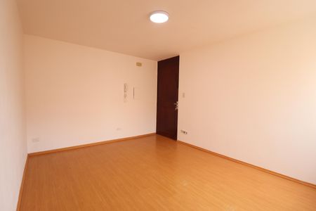 Sala de apartamento à venda com 2 quartos, 55m² em Jardim Alvorada, Santo André
