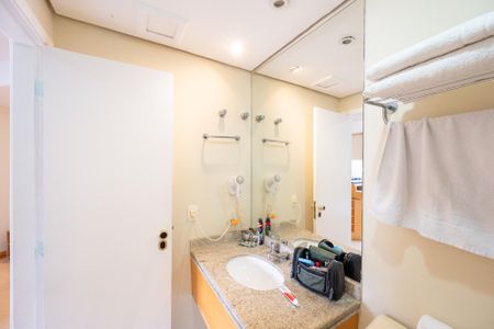 Banheiro Social de kitnet/studio à venda com 1 quarto, 30m² em Vila Clementino, São Paulo