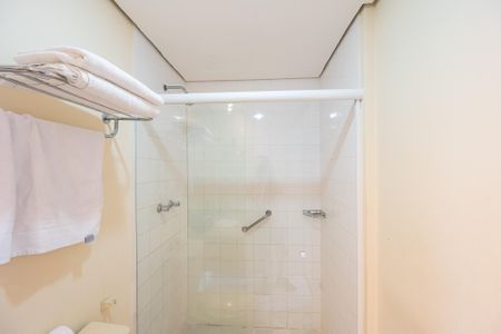 Banheiro Social de kitnet/studio à venda com 1 quarto, 30m² em Vila Clementino, São Paulo