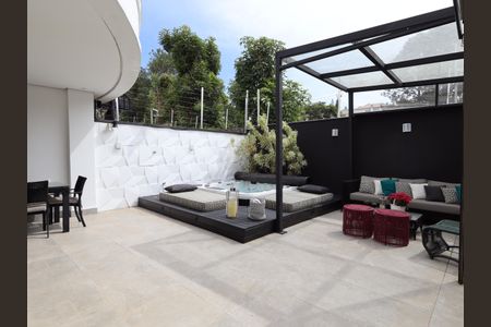 Casa de condomínio à venda com 380m², 3 quartos e 4 vagasÁrea Externa