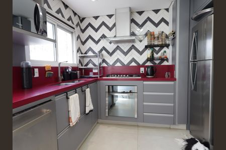 Casa de condomínio à venda com 380m², 3 quartos e 4 vagasCozinha