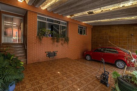 Casa à venda com 235m², 4 quartos e 4 vagasGaragem