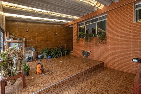 Casa à venda com 235m², 4 quartos e 4 vagasGaragem