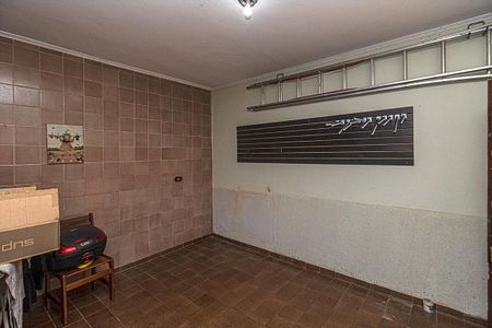 Casa à venda com 235m², 4 quartos e 4 vagasDeposito 