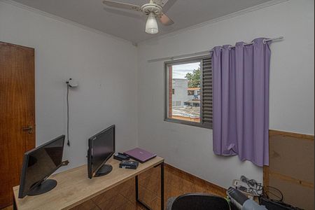 Casa à venda com 235m², 4 quartos e 4 vagasQuarto 1