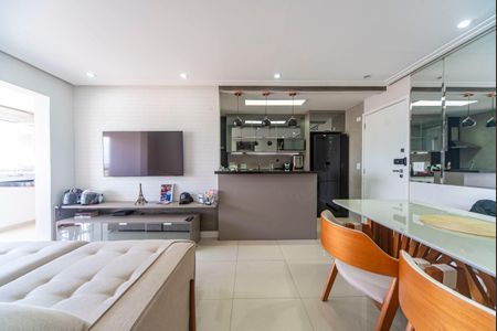 Sala de apartamento à venda com 2 quartos, 59m² em Campestre, Santo André