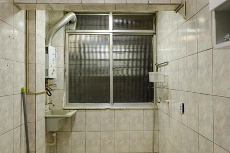 Apartamento para alugar com 49m², 2 quartos e sem vaga Apartamento para alugar com 49m², 2 quartos e sem vagaCozinha e Área de Serviço