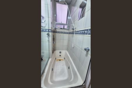 Apartamento à venda com 72m², 2 quartos e 1 vagaBanheiro 