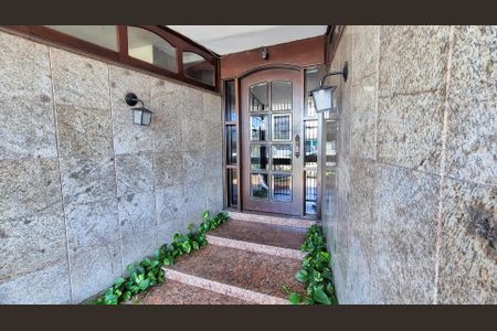 Apartamento à venda com 72m², 2 quartos e 1 vagaÁrea comum