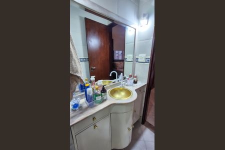 Apartamento à venda com 72m², 2 quartos e 1 vagaBanheiro do Quarto 2