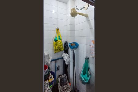 Apartamento à venda com 72m², 2 quartos e 1 vagaBanheiro de Serviço