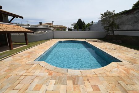 Casa de condomínio para alugar com 604m², 4 quartos e 6 vagasPiscina