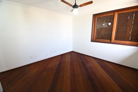 Casa de condomínio para alugar com 604m², 4 quartos e 6 vagasSuíte 2