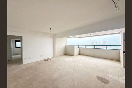 Apartamento à venda com 125m², 3 quartos e 3 vagasSala e cozinha