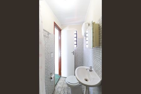 Banheiro de kitnet/studio para alugar com 1 quarto, 20m² em Jardim Modelo, São Paulo