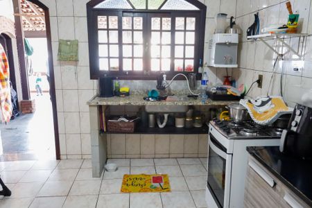 Casa à venda com 168m², 5 quartos e 3 vagas Casa à venda com 168m², 5 quartos e 3 vagasCozinha