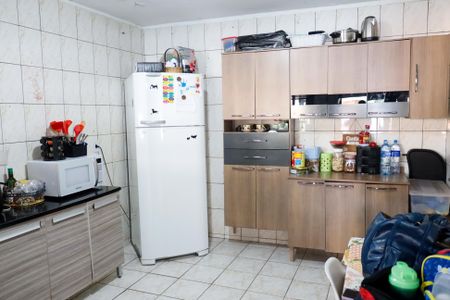 Casa à venda com 168m², 5 quartos e 3 vagas Casa à venda com 168m², 5 quartos e 3 vagasCozinha