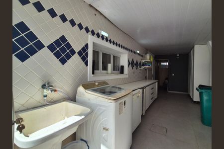 Casa de condomínio à venda com 408m², 5 quartos e 2 vagasÁrea de Serviço