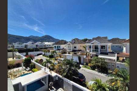 Casa de condomínio à venda com 408m², 5 quartos e 2 vagasVista da Varanda da Suíte 4