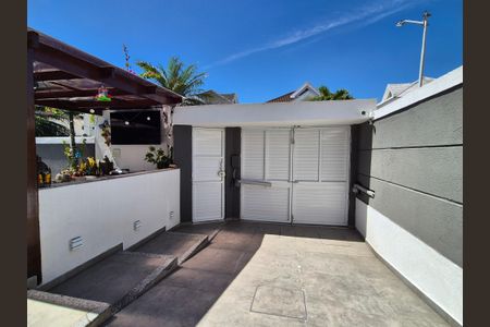 Casa de condomínio à venda com 408m², 5 quartos e 2 vagasGaragem