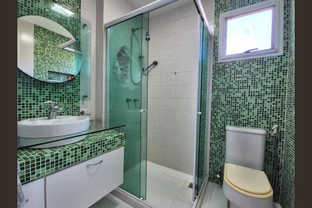 Casa de condomínio à venda com 408m², 5 quartos e 2 vagasBanheiro da Suíte 2