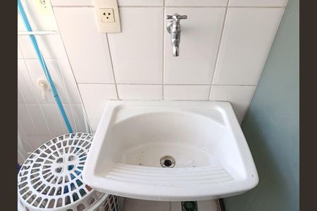 Apartamento à venda com 64m², 2 quartos e 1 vagaÁrea de Serviço