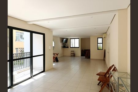 Apartamento à venda com 64m², 2 quartos e 1 vagaÁrea comum