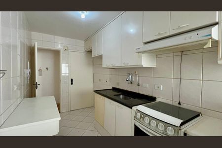 Apartamento à venda com 78m², 2 quartos e 1 vagaCozinha
