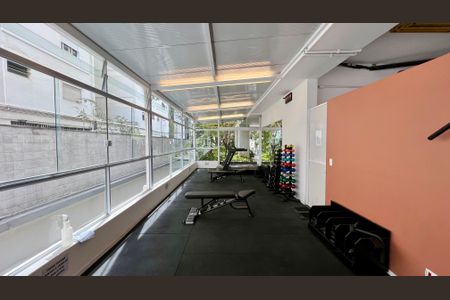 Apartamento à venda com 78m², 2 quartos e 1 vagaAcademia