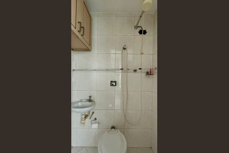 Apartamento à venda com 78m², 2 quartos e 1 vagaBanheiro de serviço